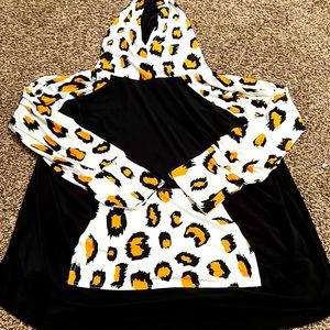 2XL LuLaRoe Hoodie